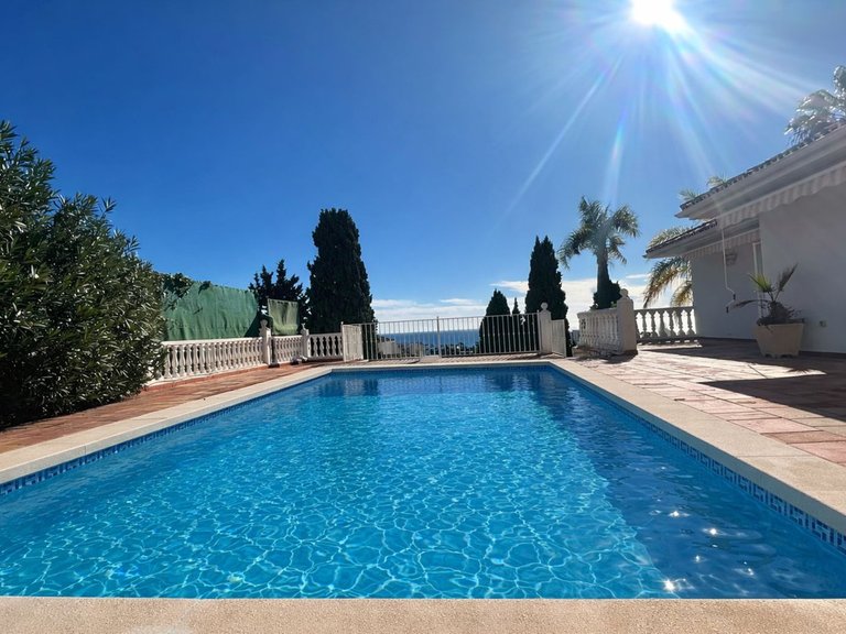 Villa for Sale in Riviera Del Sol, Malaga 3