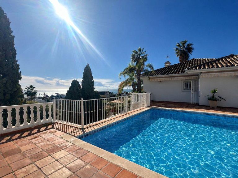 Villa for Sale in Riviera Del Sol, Malaga 31