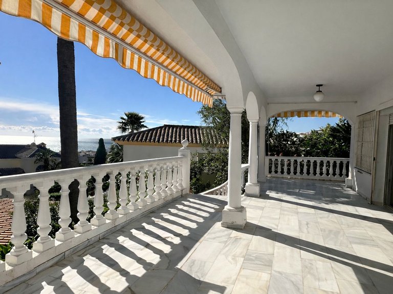 Villa for Sale in Riviera Del Sol, Malaga 6