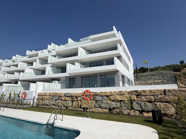 Apartment for Sale in La Duquesa, Malaga 21