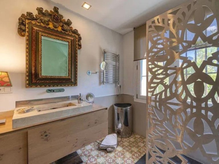 Villa for Sale in Marbella, Malaga 21