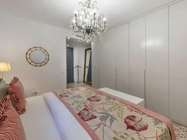Villa for Sale in Marbella, Malaga 24