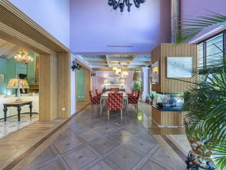 Villa for Sale in Marbella, Malaga 3