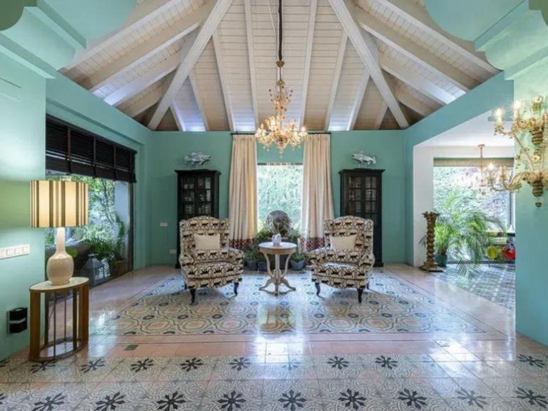 Villa for Sale in Marbella, Malaga 30
