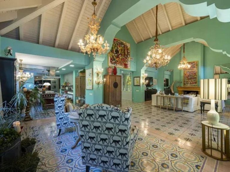 Villa for Sale in Marbella, Malaga 31
