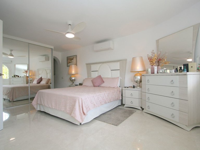 Villa for Sale in Costa del Sol Mijas, Malaga 8