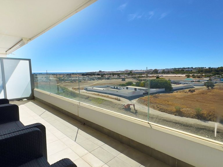 Apartment for Sale in Nueva Andalucía, Malaga 8