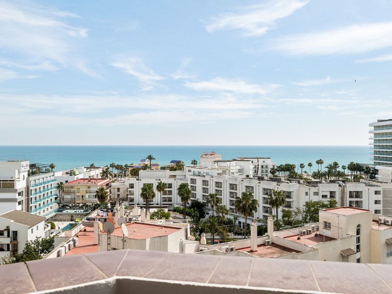 Apartment for Sale in Torremolinos, Malaga 1