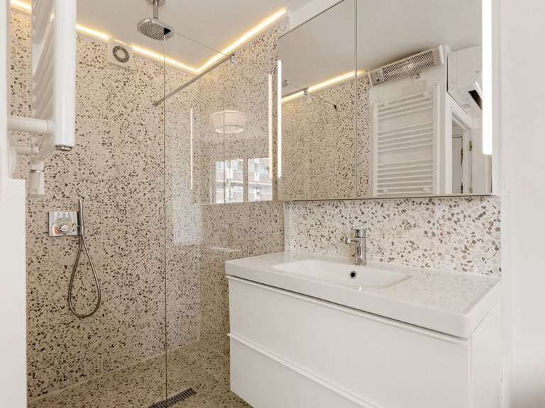 Apartment for Sale in Torremolinos, Malaga 18