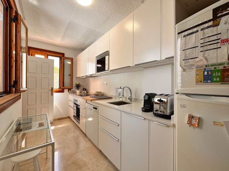 Apartment for Sale in Nueva Andalucía, Malaga 12