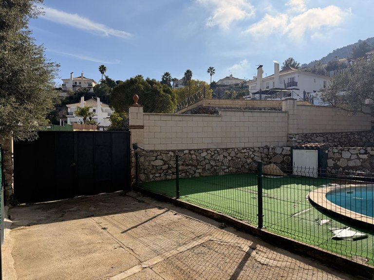 Villa for Sale in Alhaurín De La Torre, Malaga 5