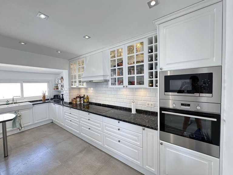 Villa for Sale in Riviera Del Sol, Malaga 11