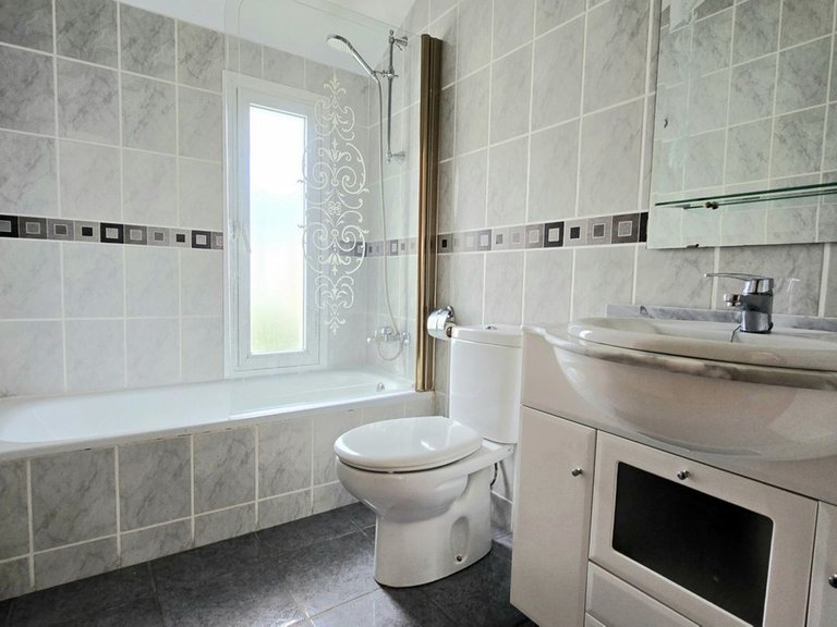 Villa for Sale in Mijas Golf, Malaga 11