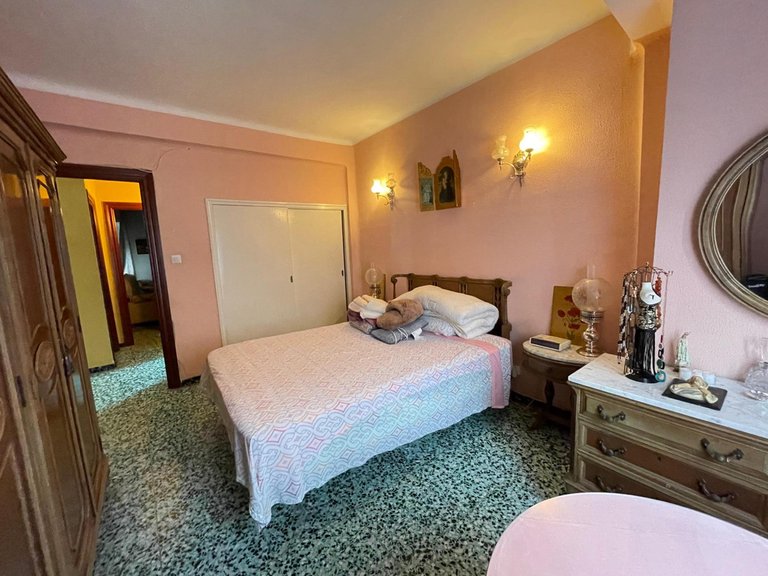 Apartment for Sale in Málaga, Malaga 15