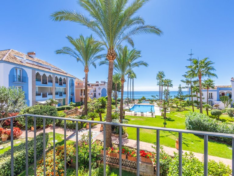 Apartment for Sale in Casares Playa, Malaga 7