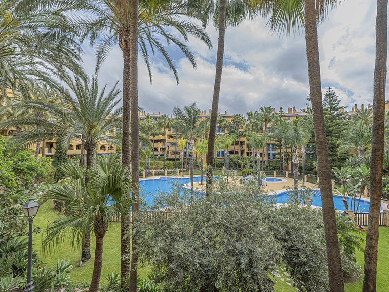 Apartment for Sale in San Pedro De Alcántara, Malaga 12