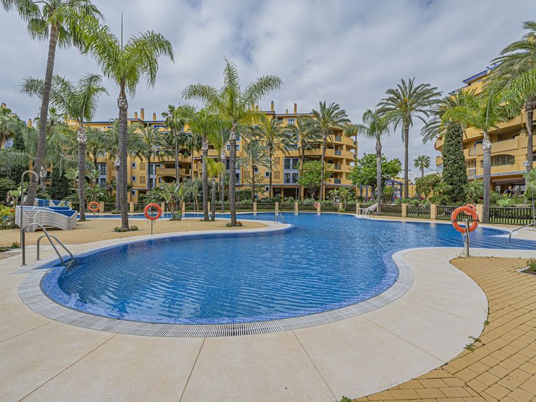 Apartment for Sale in San Pedro De Alcántara, Malaga 14