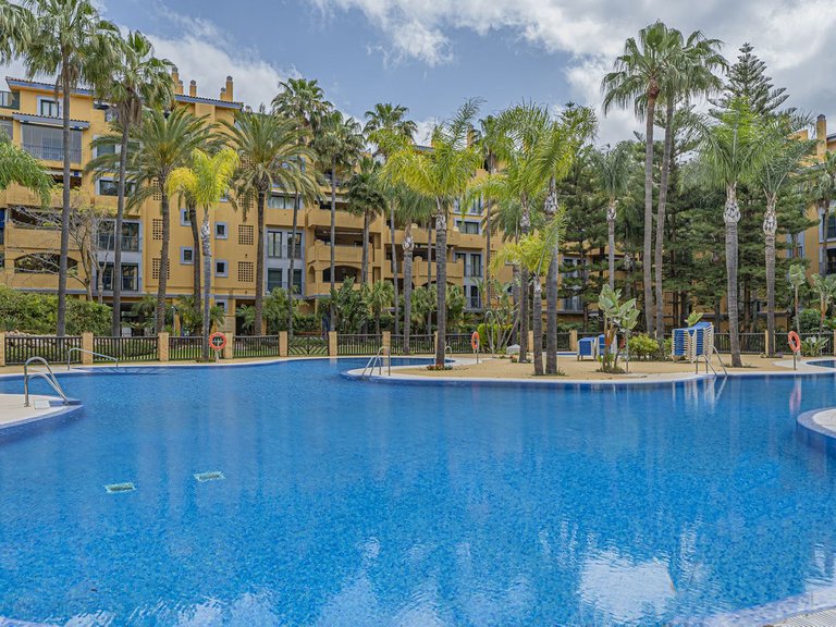 Apartment for Sale in San Pedro De Alcántara, Malaga 15