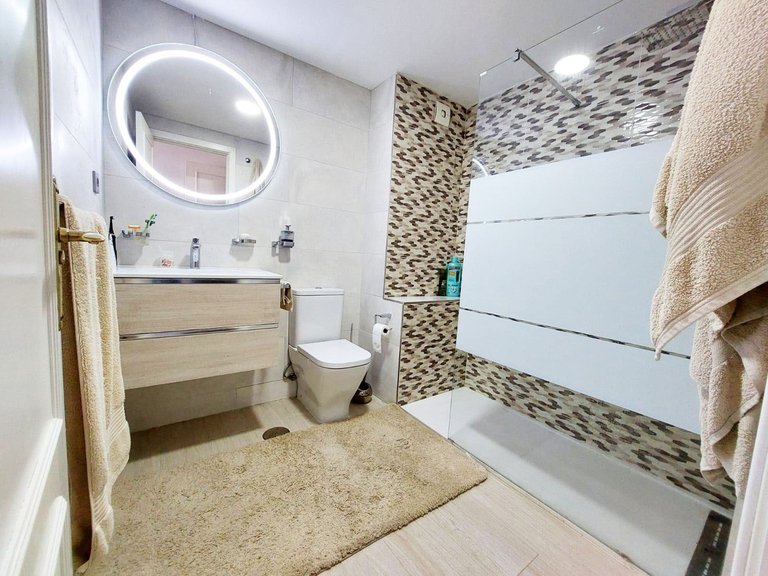 Apartment for Sale in Torremolinos, Malaga 16