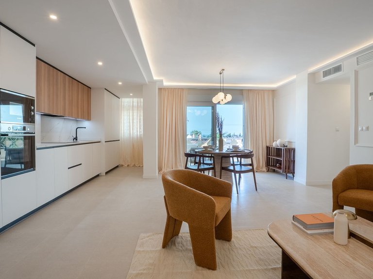 Apartment for Sale in Las Chapas, Malaga 10