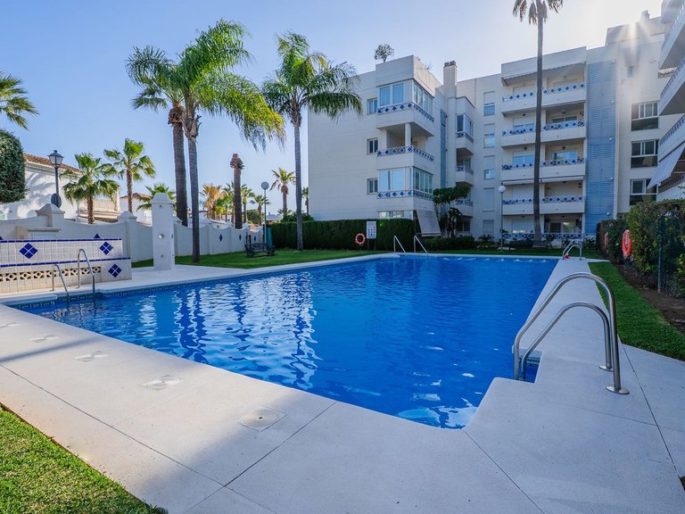Apartment for Sale in Las Chapas, Malaga 27