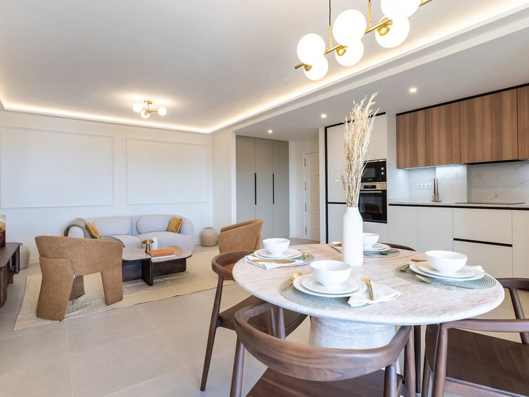 Apartment for Sale in Las Chapas, Malaga 8