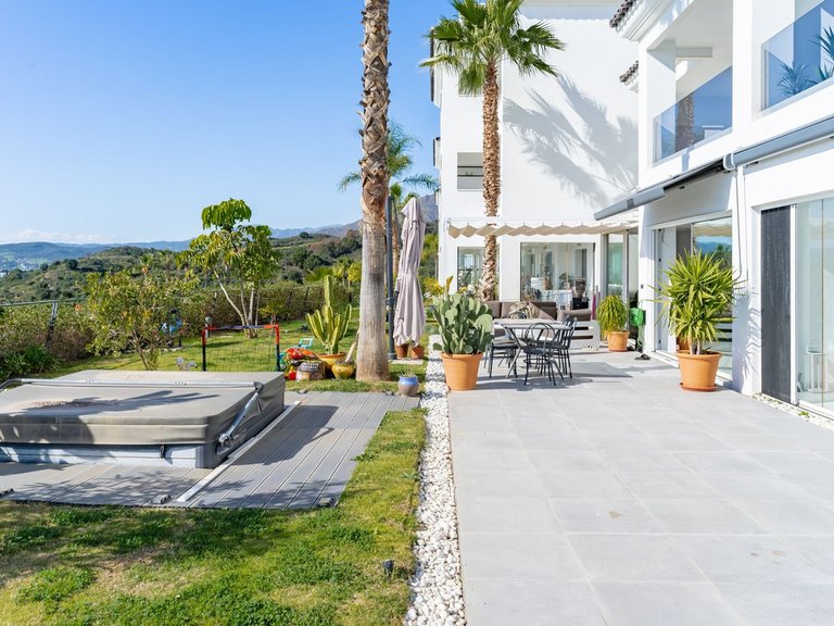 Apartment for Sale in Estepona, Malaga 13