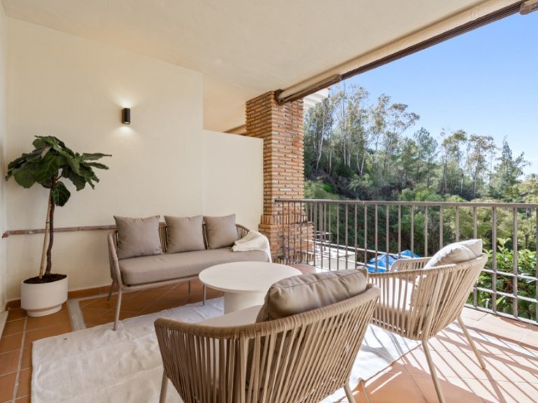 Apartment for Sale in Benahavís, Malaga 29