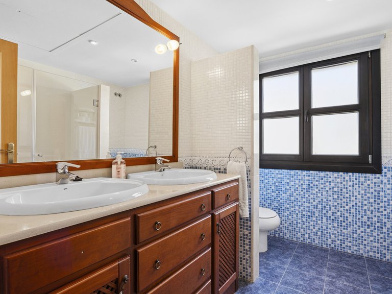 Villa for Sale in Guadalmina Alta, Malaga 19