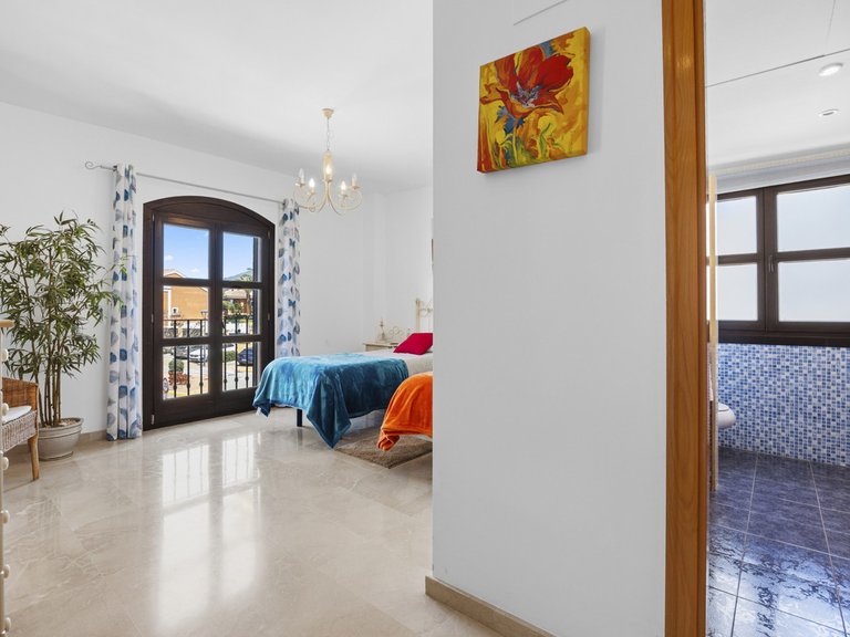Villa for Sale in Guadalmina Alta, Malaga 24