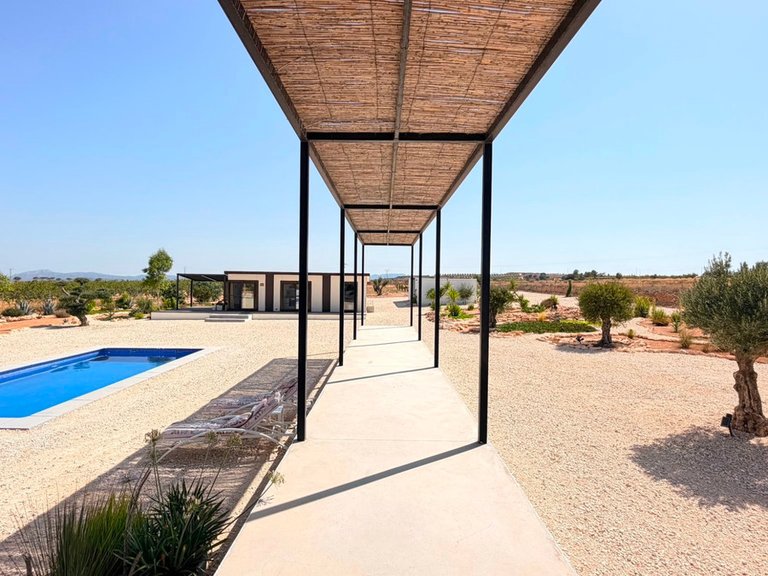 Villa for Sale in Pinoso, Alicante 13