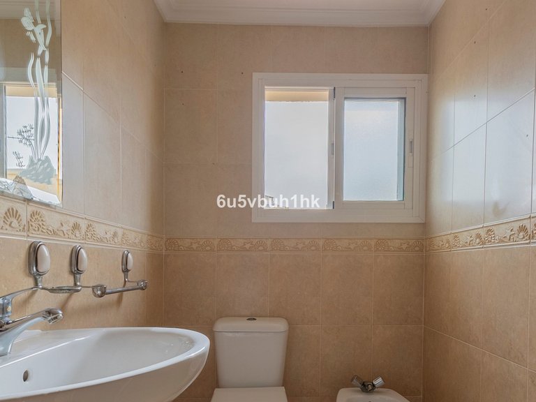 Apartment for Sale in Fuengirola, Malaga 10