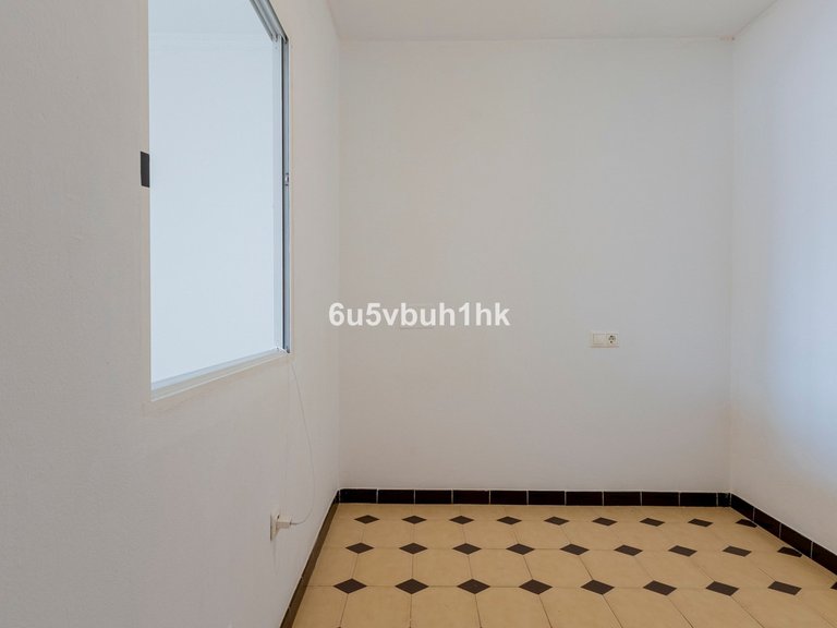 Apartment for Sale in Fuengirola, Malaga 13