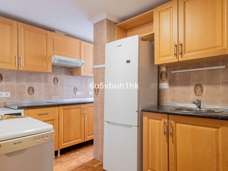 Apartment for Sale in Fuengirola, Malaga 19