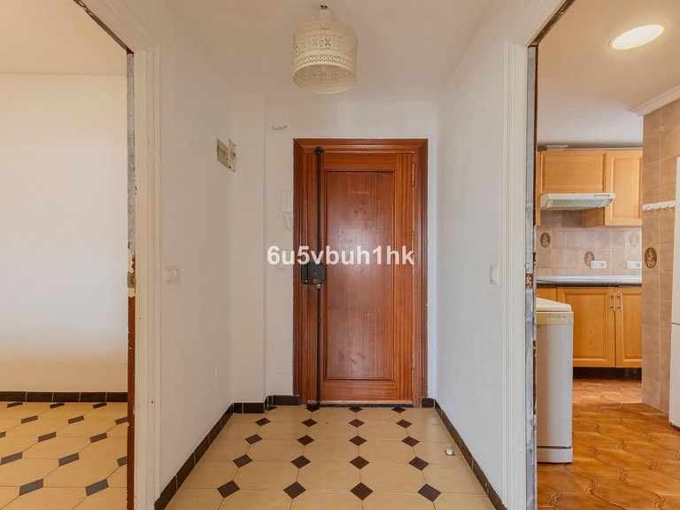 Apartment for Sale in Fuengirola, Malaga 28