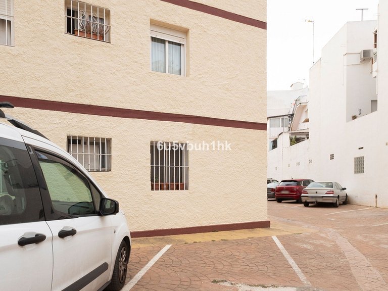 Apartment for Sale in Fuengirola, Malaga 30