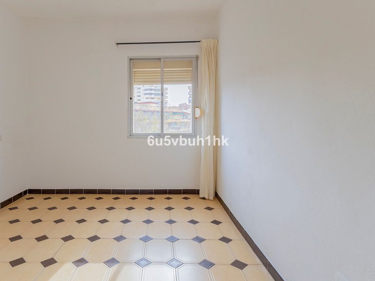 Apartment for Sale in Fuengirola, Malaga 4