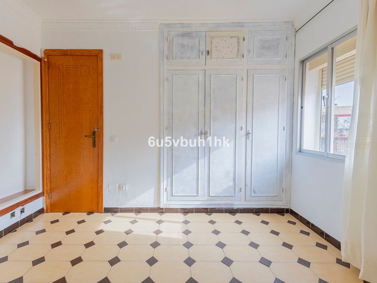 Apartment for Sale in Fuengirola, Malaga 5