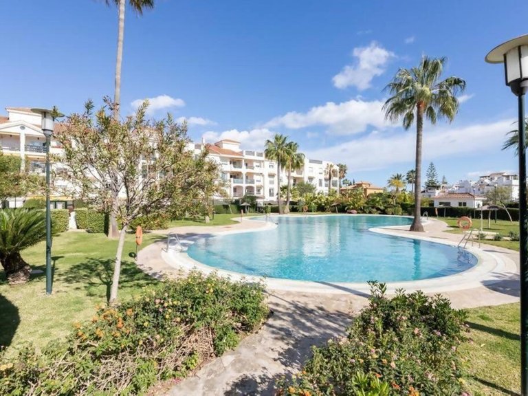 Apartment for Sale in San Pedro De Alcántara, Malaga 22