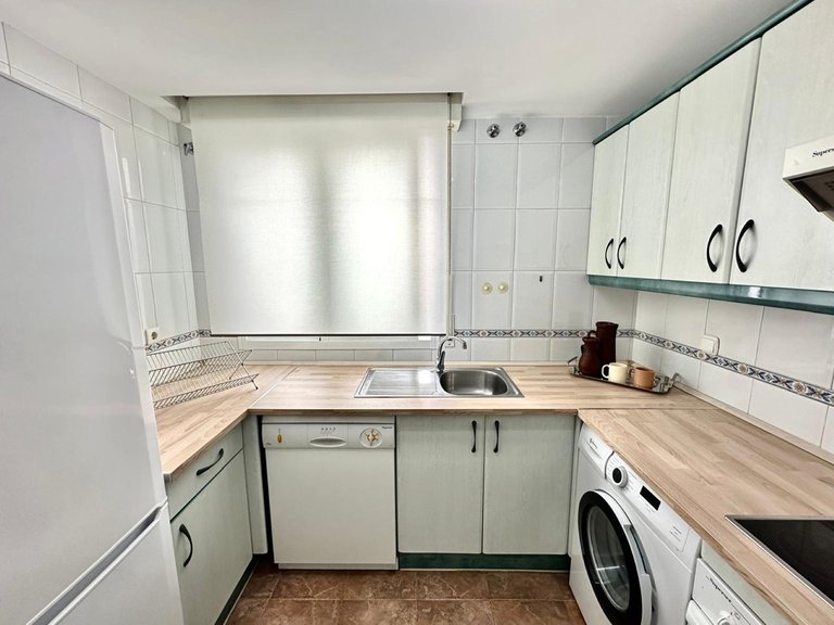 Apartment for Sale in San Pedro De Alcántara, Malaga 4