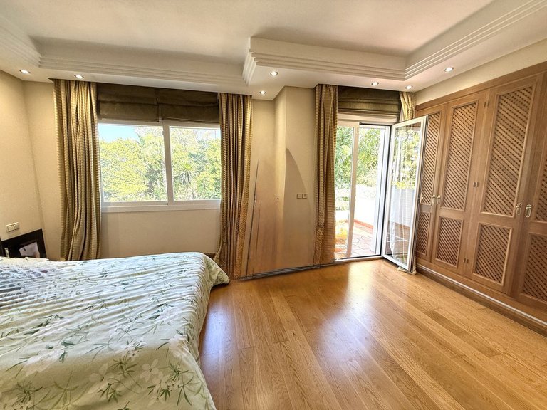 Villa for Sale in Costalita, Malaga 25