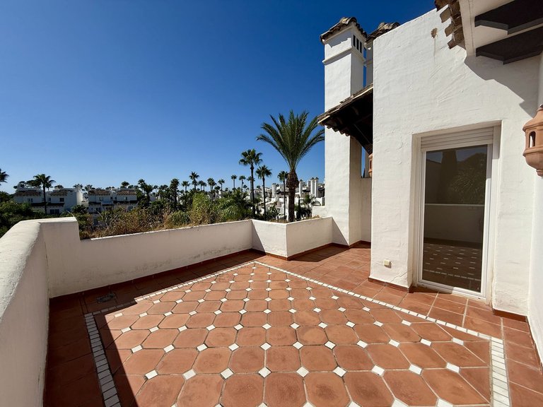 Villa for Sale in Costalita, Malaga 32