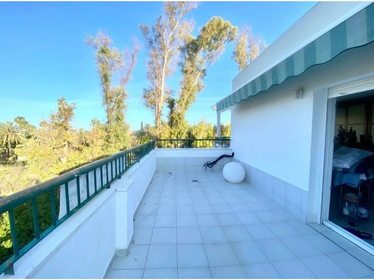 Apartment for Sale in Guadalmina Baja, Malaga 8
