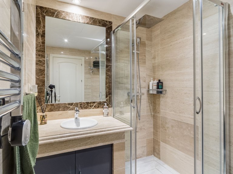 Villa for Sale in Estepona, Malaga 24