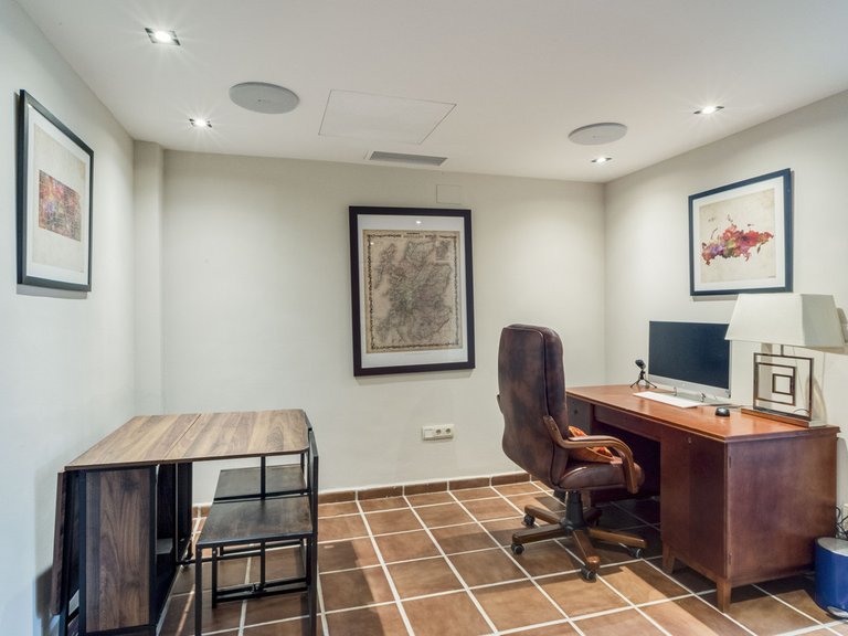 Villa for Sale in Estepona, Malaga 31