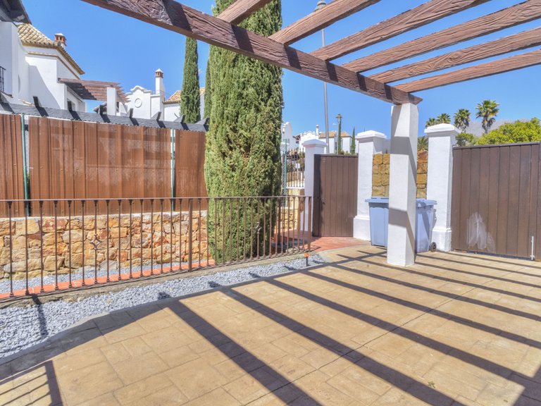 Villa for Sale in Estepona, Malaga 36