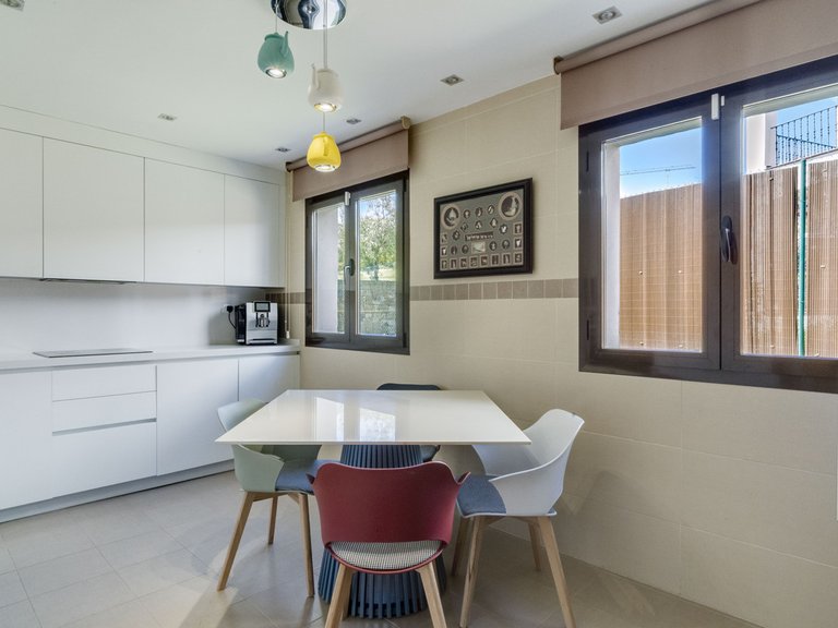 Villa for Sale in Estepona, Malaga 7