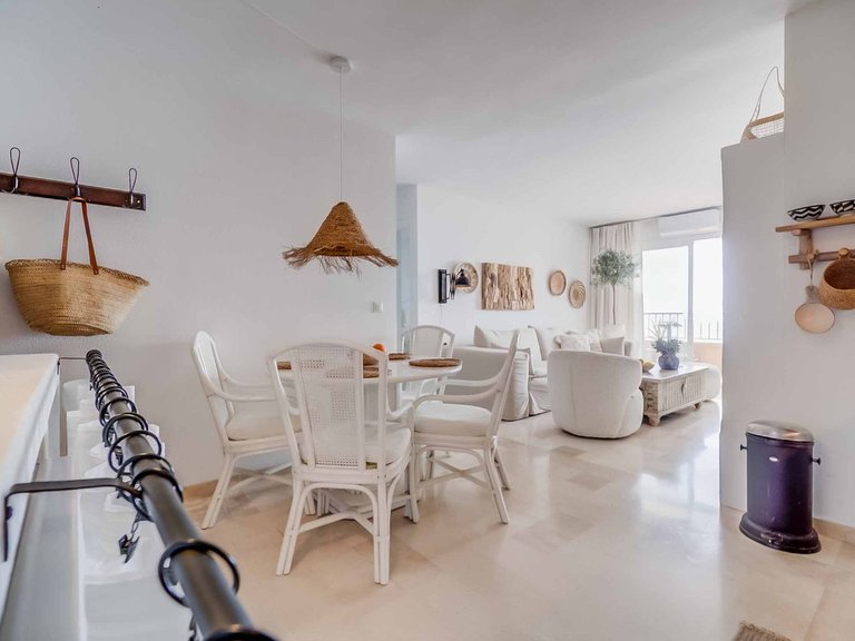Apartment for Sale in Fuengirola, Malaga 12