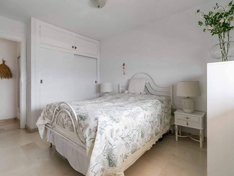 Apartment for Sale in Fuengirola, Malaga 20
