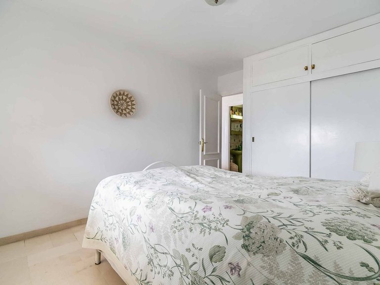 Apartment for Sale in Fuengirola, Malaga 22